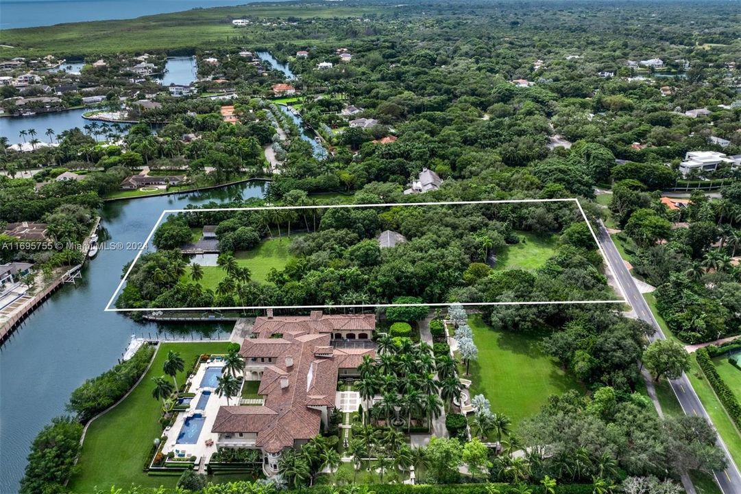 На продажу: $49,750,000 (4.60 acres)