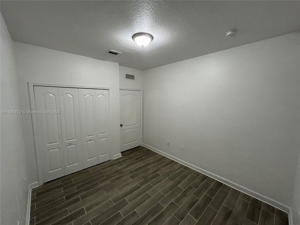 For Rent: $3,300 (3 beds, 2 baths, 1166 Square Feet)