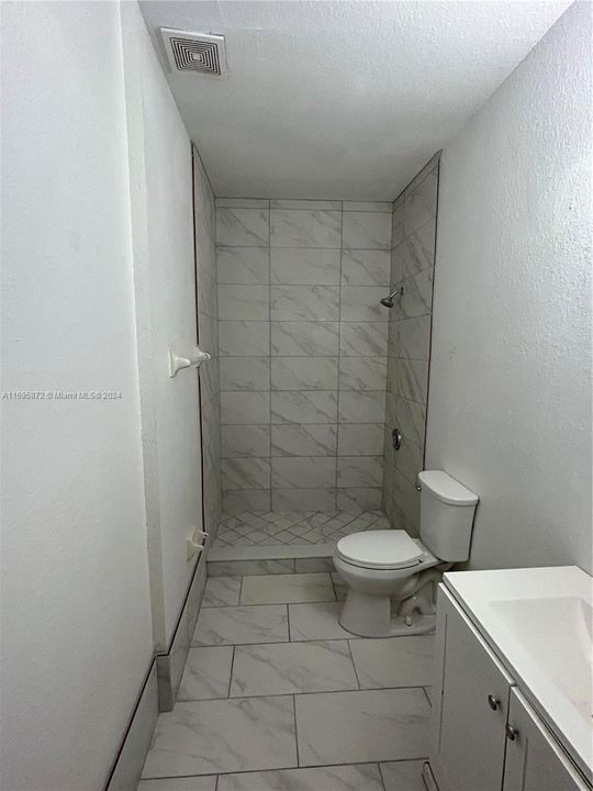 For Rent: $3,300 (3 beds, 2 baths, 1166 Square Feet)