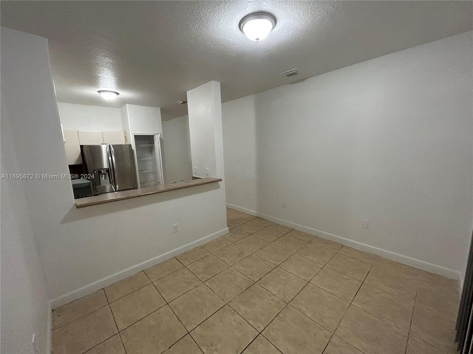 For Rent: $3,300 (3 beds, 2 baths, 1166 Square Feet)