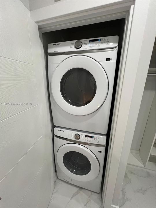 Washer/Dryer in bedroom closet