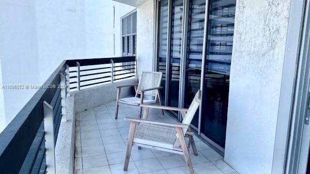 En Venta: $675,000 (2 camas, 2 baños, 1361 Pies cuadrados)