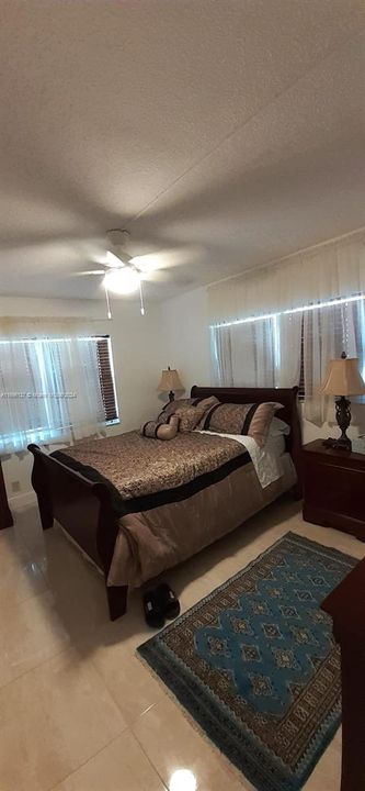 For Rent: $3,200 (2 beds, 2 baths, 1200 Square Feet)