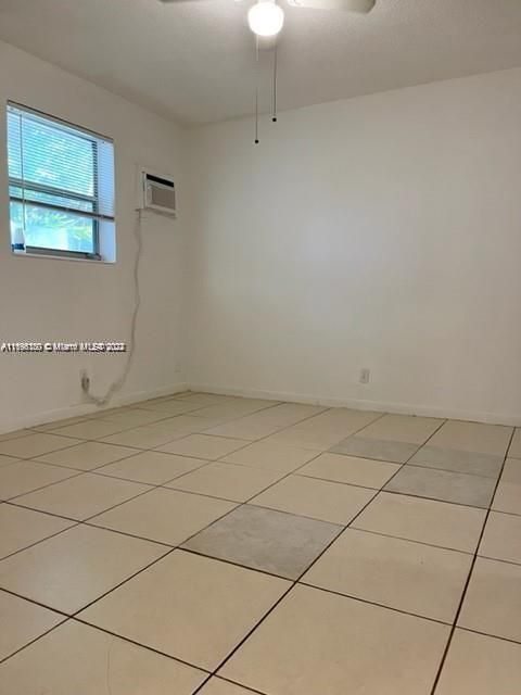 For Rent: $1,500 (1 beds, 1 baths, 550 Square Feet)