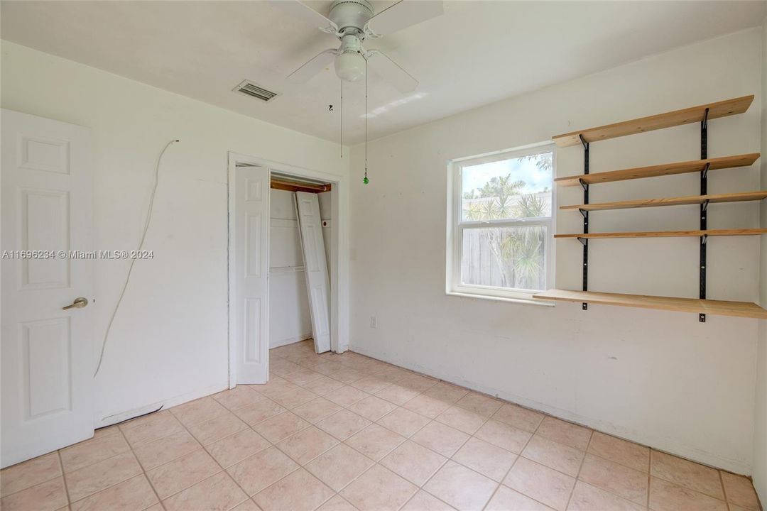 For Sale: $440,000 (3 beds, 2 baths, 1232 Square Feet)