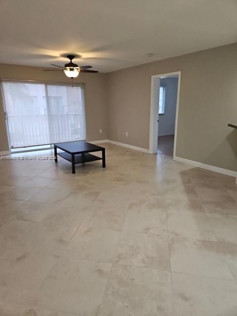 For Rent: $2,550 (2 beds, 2 baths, 1054 Square Feet)