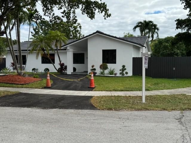 For Sale: $859,000 (4 beds, 2 baths, 2296 Square Feet)