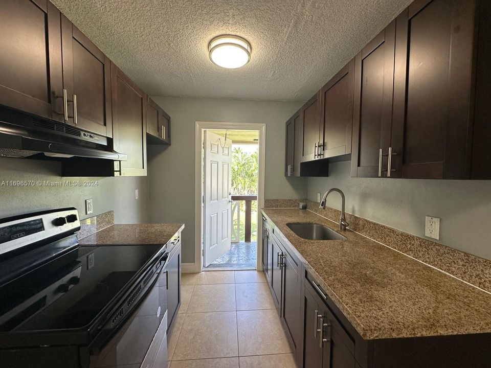 For Rent: $1,650 (1 beds, 1 baths, 0 Square Feet)