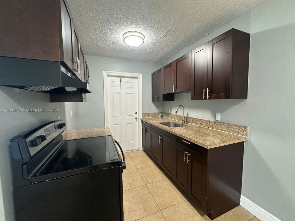 For Rent: $1,650 (1 beds, 1 baths, 0 Square Feet)