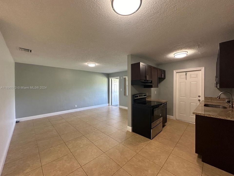 For Rent: $1,650 (1 beds, 1 baths, 0 Square Feet)