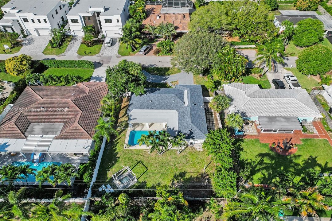 Spacious fully fenced in outdoor space