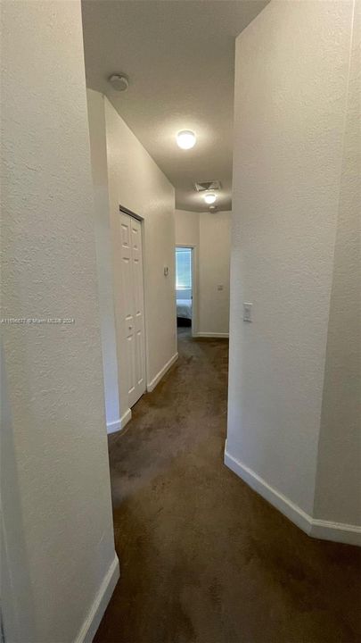 For Rent: $3,050 (3 beds, 3 baths, 1712 Square Feet)