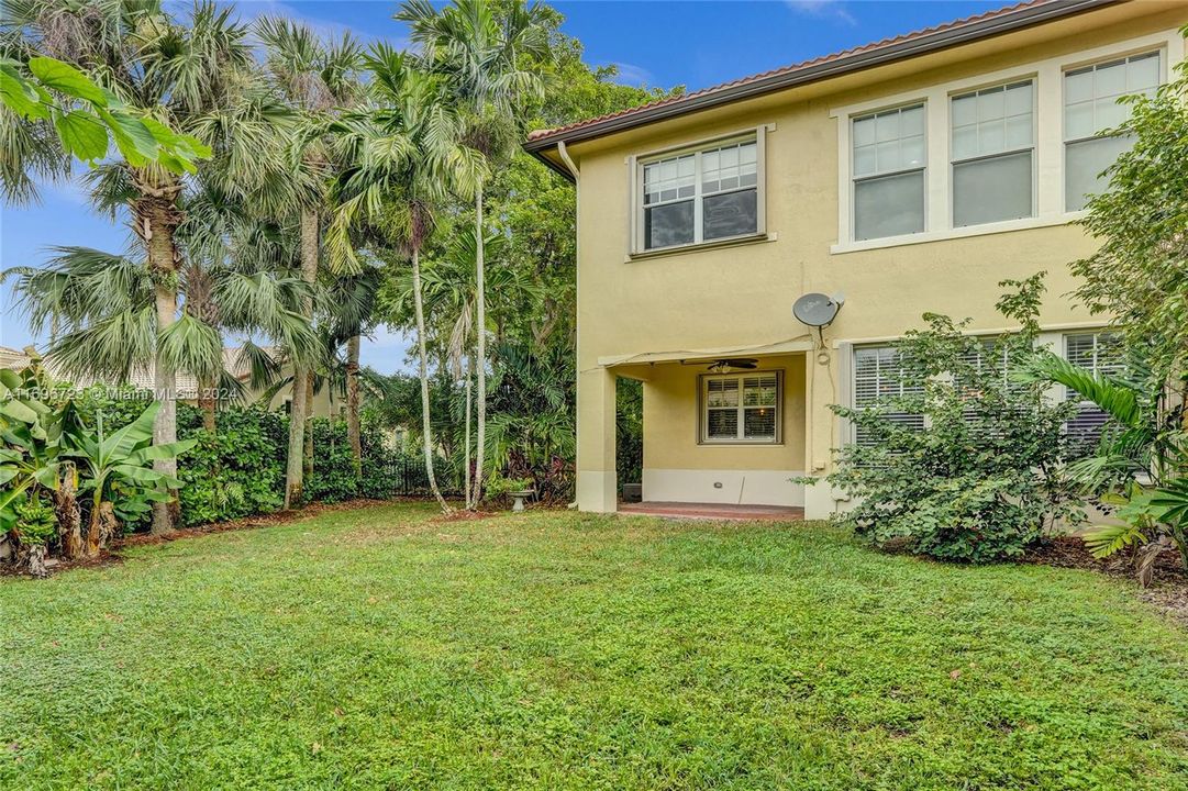 Spacious Fenced Backyard!