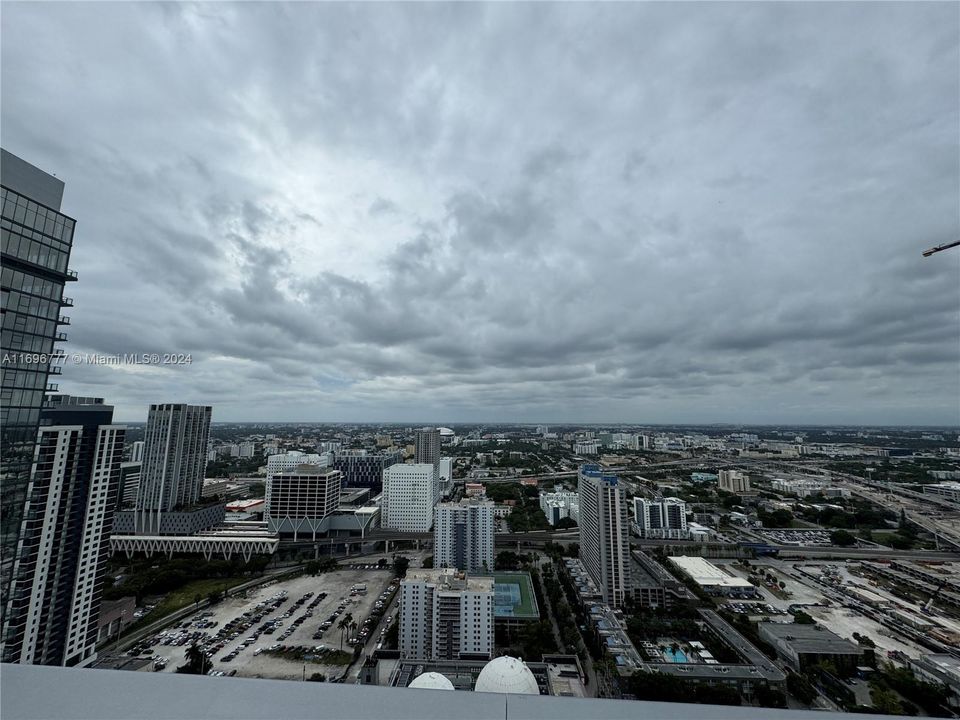 For Sale: $835,000 (1 beds, 2 baths, 1173 Square Feet)