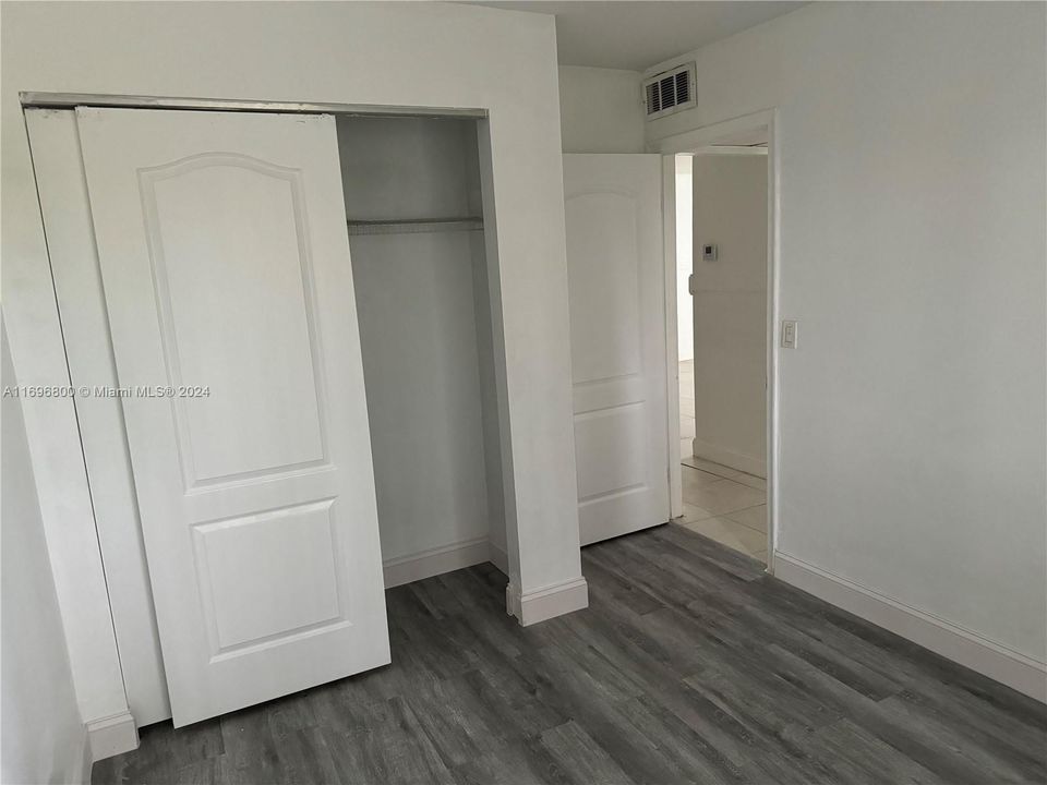 For Rent: $1,700 (2 beds, 1 baths, 753 Square Feet)