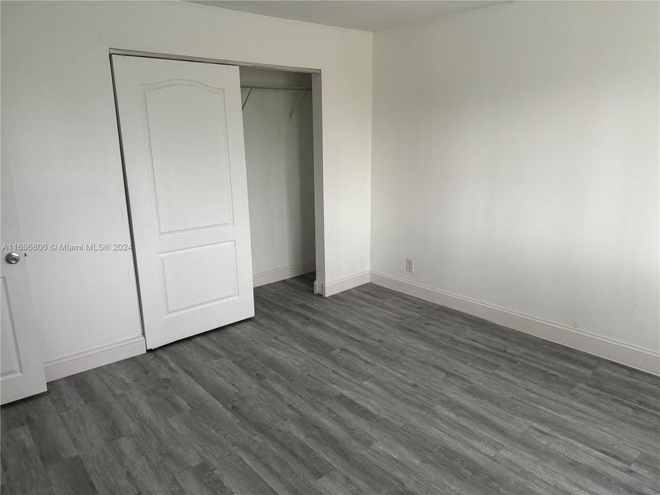 For Rent: $1,700 (2 beds, 1 baths, 753 Square Feet)