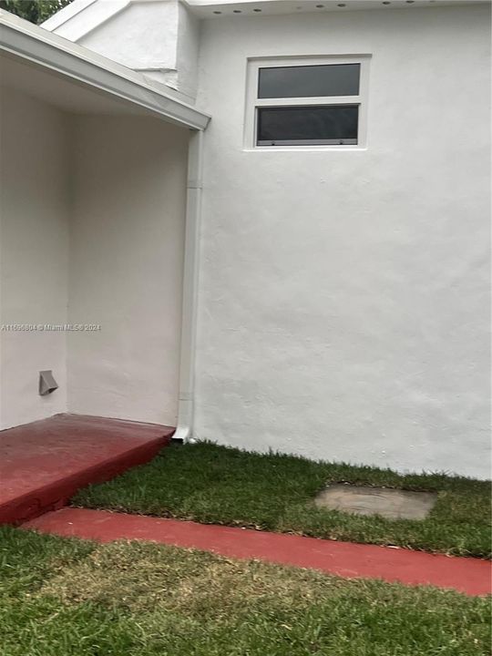 For Rent: $5,000 (3 beds, 2 baths, 1468 Square Feet)