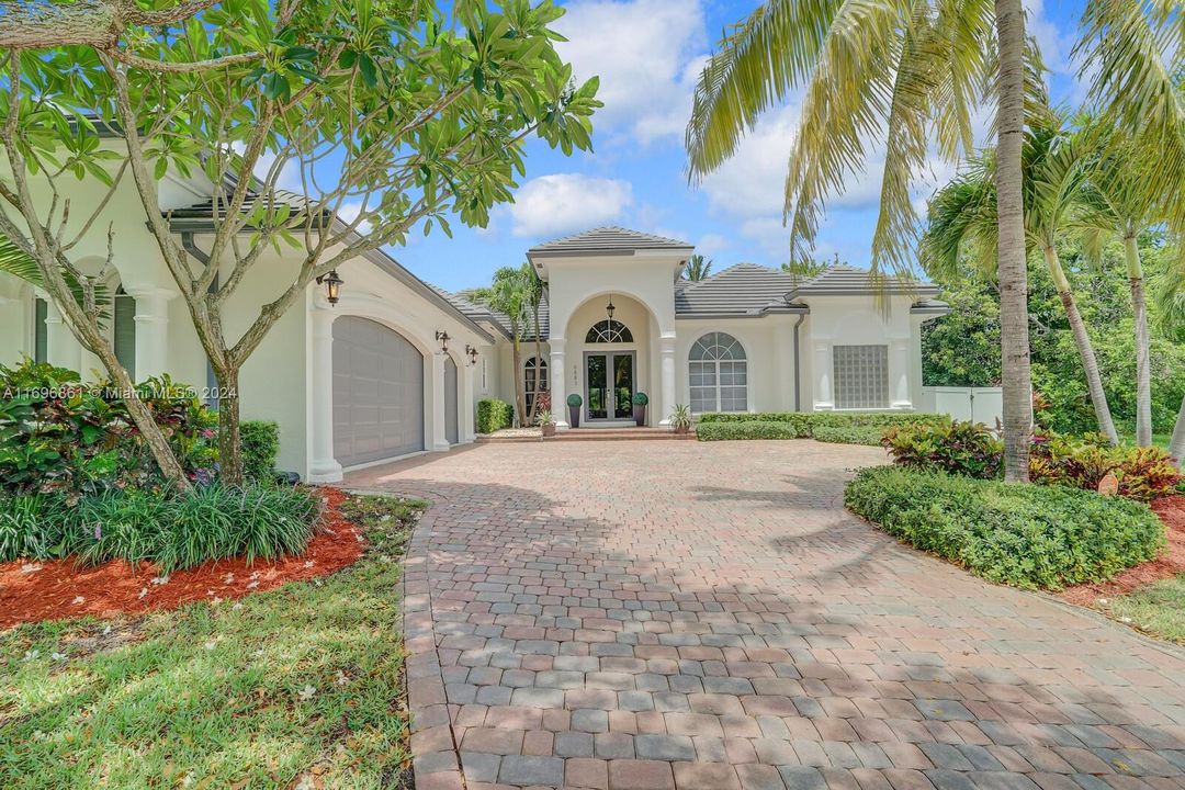 Paver circular driveway.