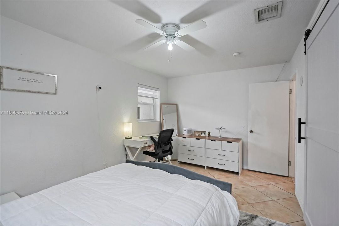 For Rent: $3,700 (3 beds, 2 baths, 1451 Square Feet)