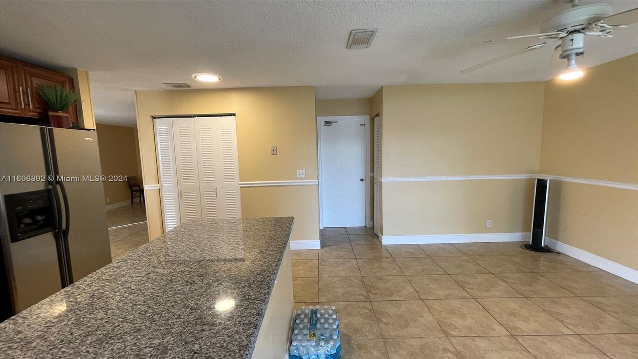 For Rent: $3,300 (3 beds, 2 baths, 1702 Square Feet)