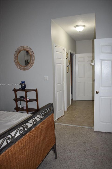 For Rent: $2,200 (2 beds, 2 baths, 1258 Square Feet)