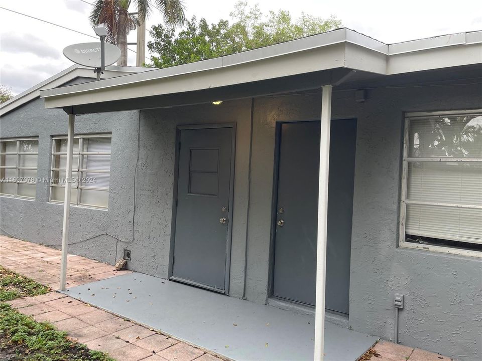 For Rent: $3,000 (3 beds, 2 baths, 1184 Square Feet)