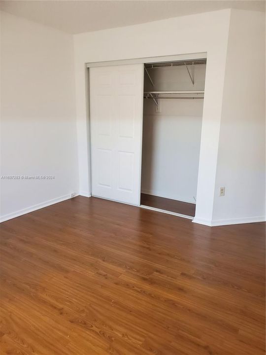 For Rent: $3,000 (4 beds, 2 baths, 1282 Square Feet)