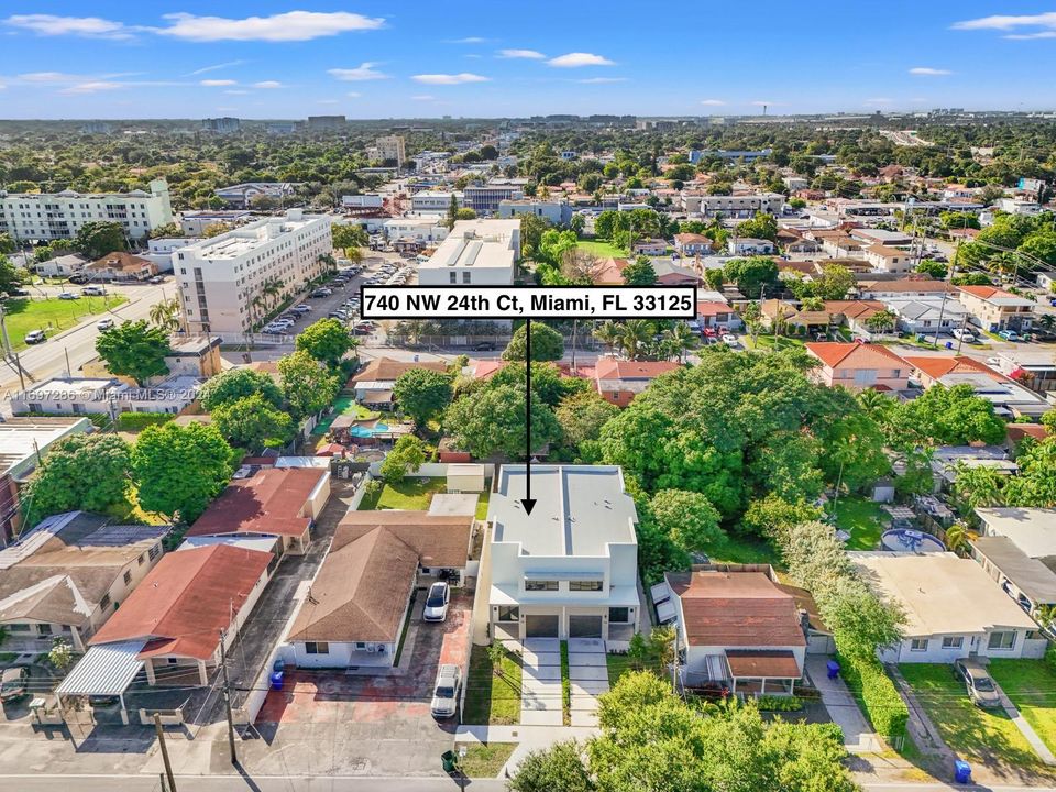 For Sale: $910,000 (3 beds, 2 baths, 2351 Square Feet)