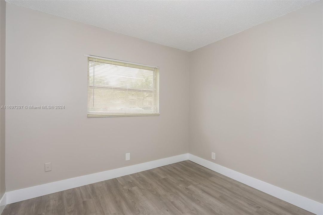 For Rent: $2,525 (3 beds, 2 baths, 1680 Square Feet)