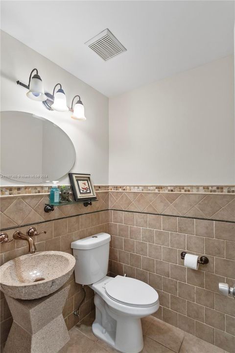 1/2 powder room on first floor