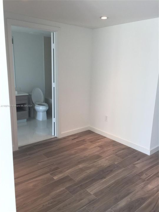 For Rent: $4,200 (1 beds, 1 baths, 0 Square Feet)