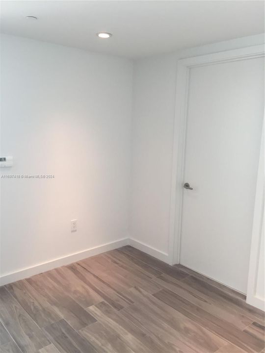 For Rent: $4,200 (1 beds, 1 baths, 0 Square Feet)