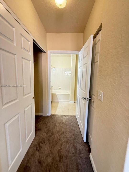 For Rent: $1,900 (2 beds, 2 baths, 1162 Square Feet)