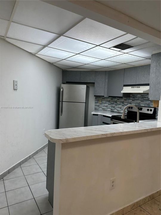 For Rent: $2,500 (2 beds, 2 baths, 1000 Square Feet)