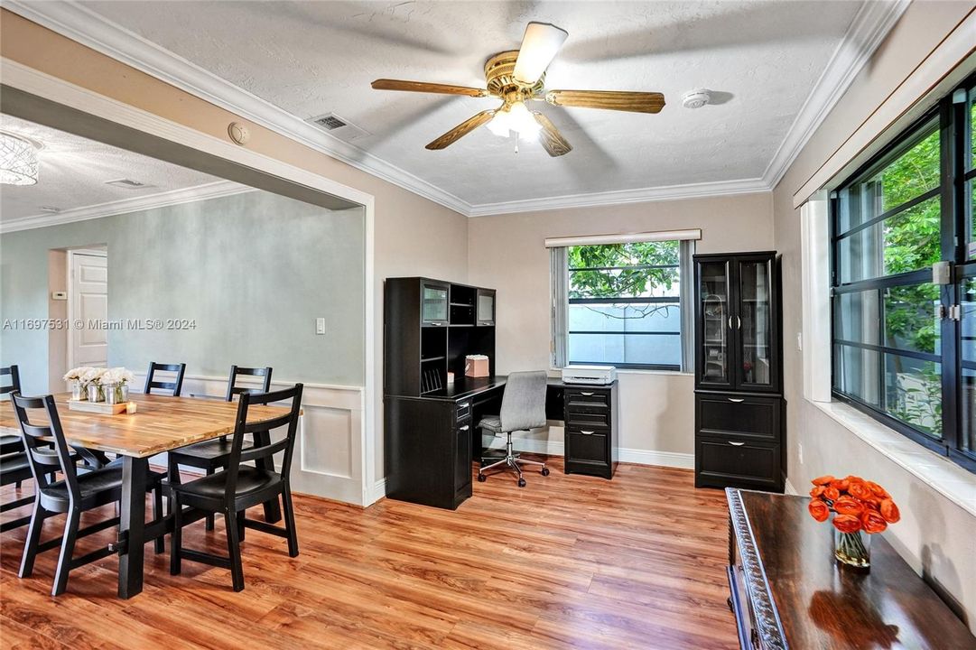 For Sale: $530,000 (3 beds, 2 baths, 1360 Square Feet)