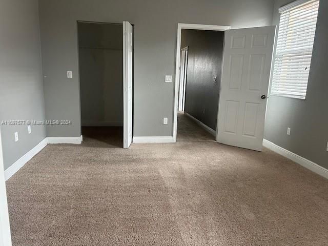 For Rent: $3,200 (3 beds, 3 baths, 1712 Square Feet)