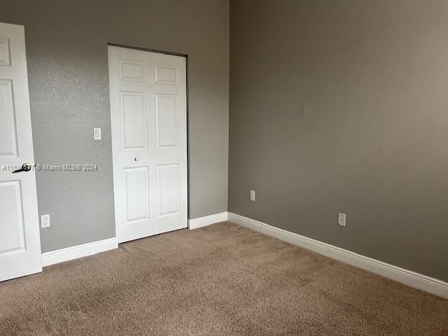 For Rent: $3,200 (3 beds, 3 baths, 1712 Square Feet)