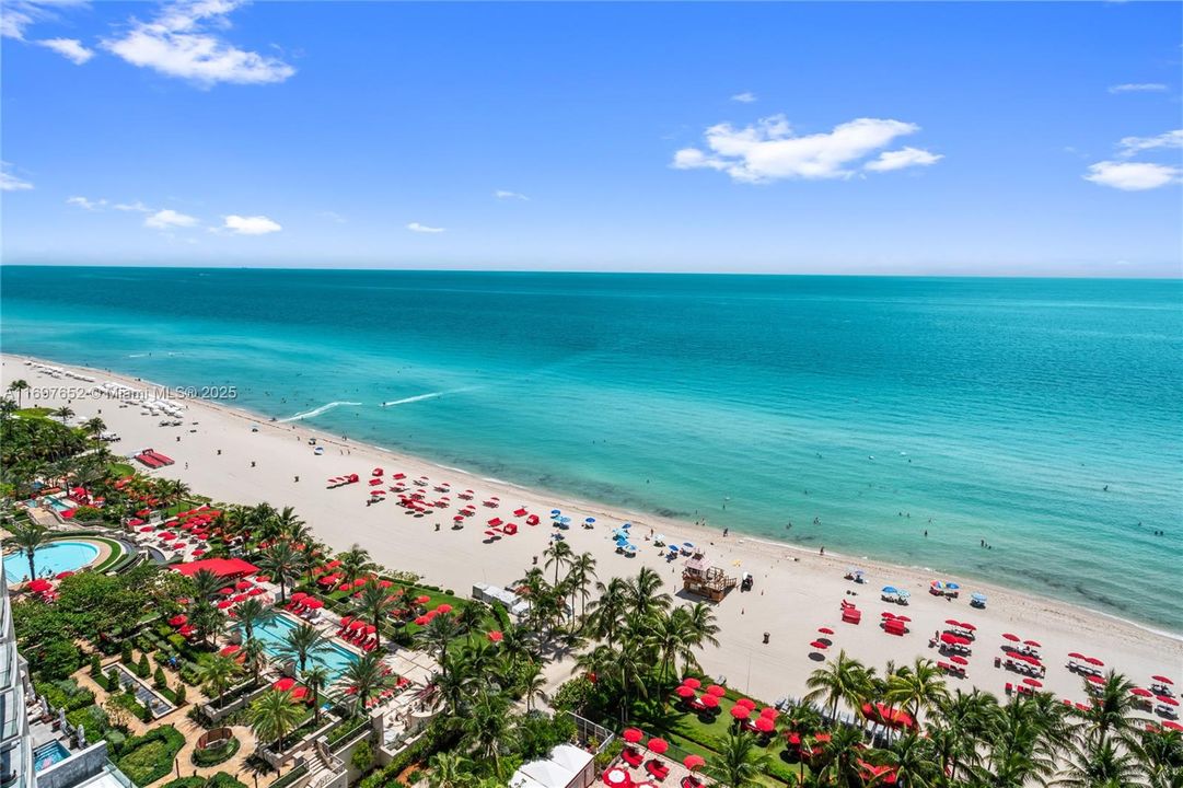 待售: $5,300,000 (3 贝兹, 4 浴室, 2736 平方英尺)