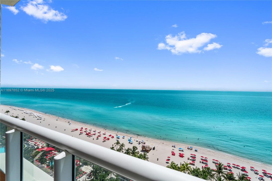 待售: $5,300,000 (3 贝兹, 4 浴室, 2736 平方英尺)