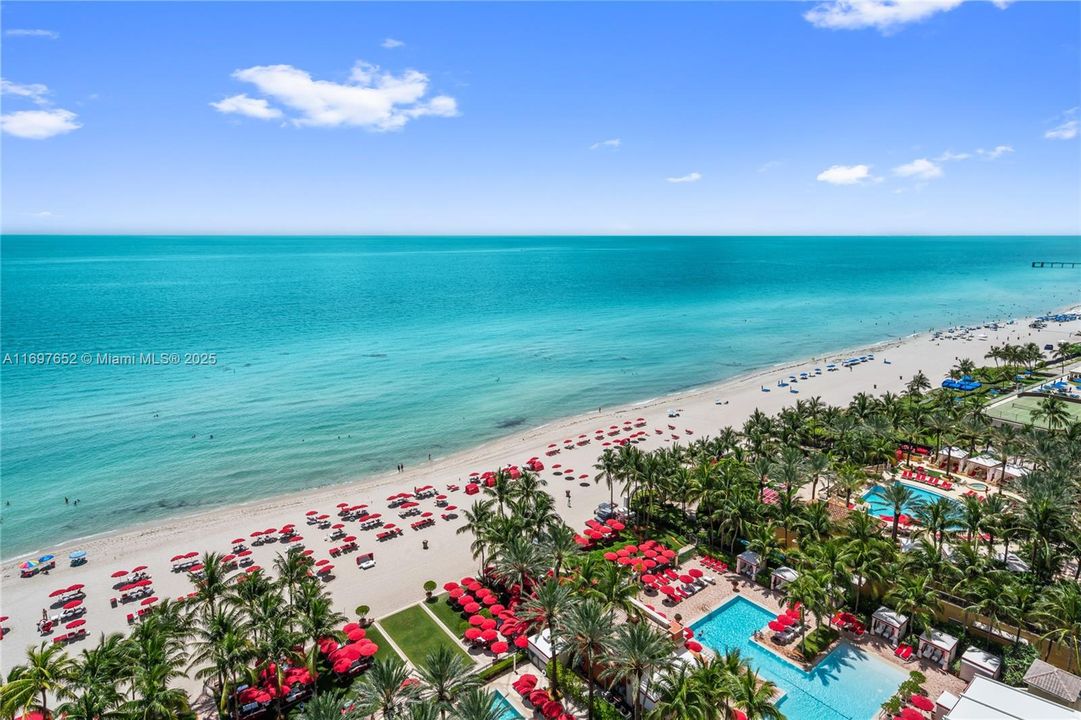 待售: $5,300,000 (3 贝兹, 4 浴室, 2736 平方英尺)