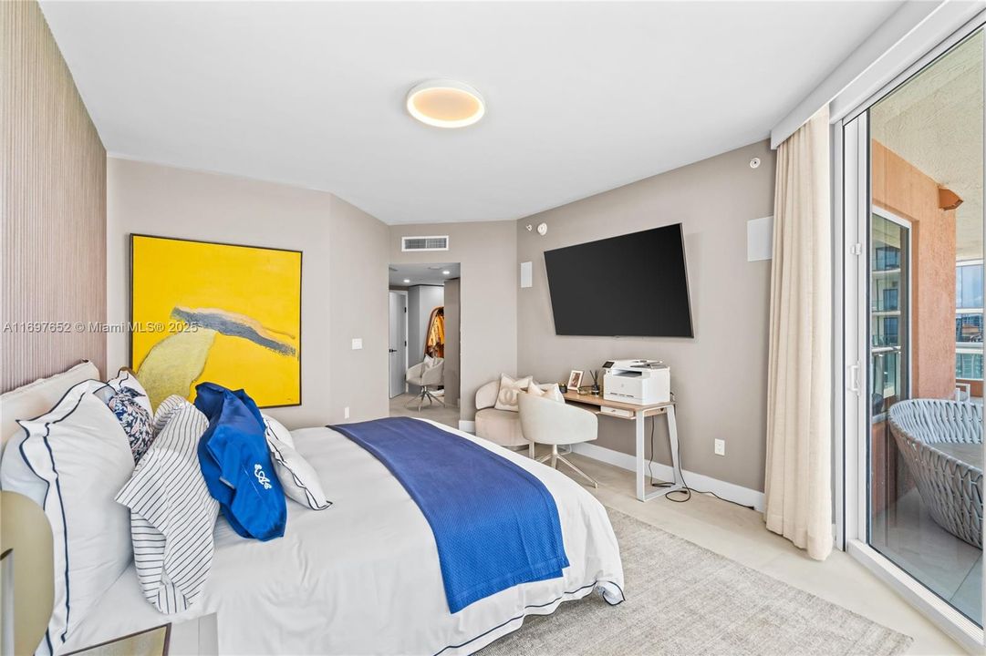 待售: $5,300,000 (3 贝兹, 4 浴室, 2736 平方英尺)