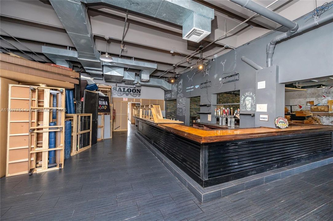 Недавно арендовано: $18,500 (0 спален, 0 ванн, 0 Квадратных фут)