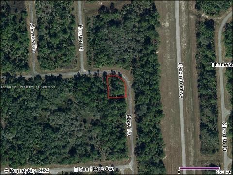 En Venta: $40,000 (0.31 acres)