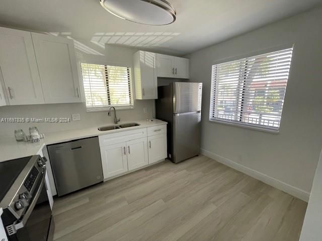 For Rent: $2,500 (2 beds, 2 baths, 1220 Square Feet)