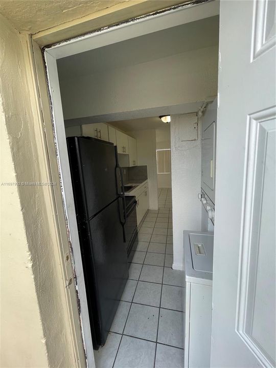 For Rent: $1,700 (2 beds, 4 baths, 2208 Square Feet)