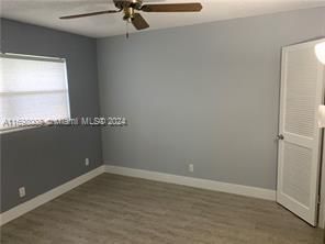 For Sale: $215,000 (2 beds, 1 baths, 840 Square Feet)