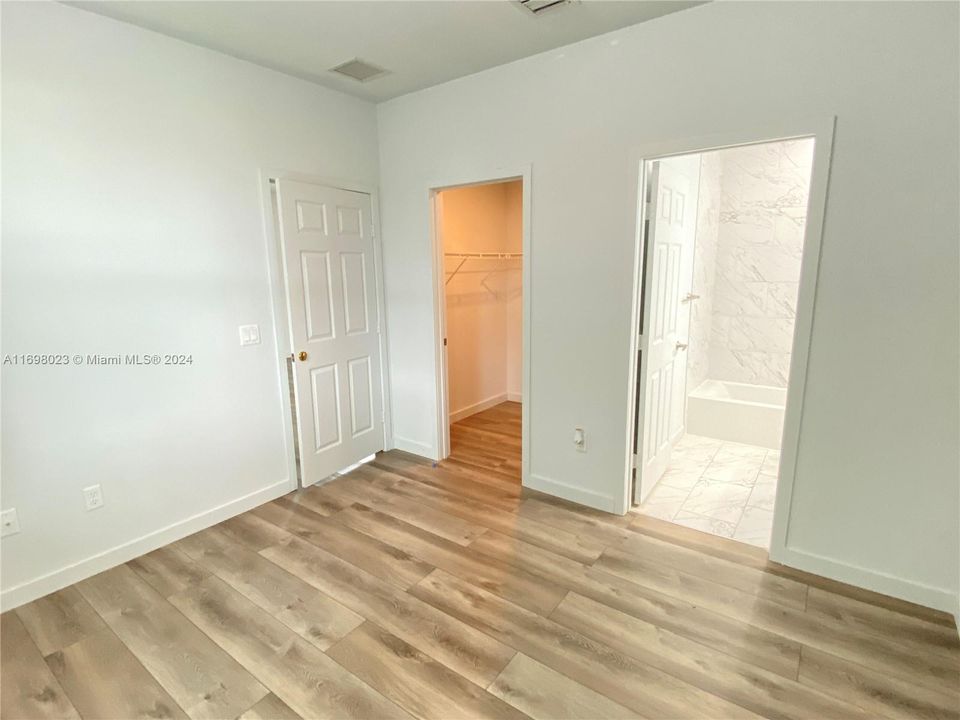 For Sale: $778,000 (0 beds, 0 baths, 1300 Square Feet)