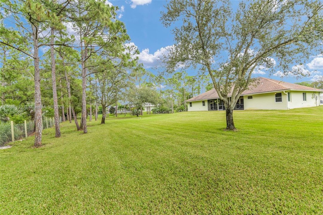 For Sale: $585,000 (4 beds, 2 baths, 2159 Square Feet)