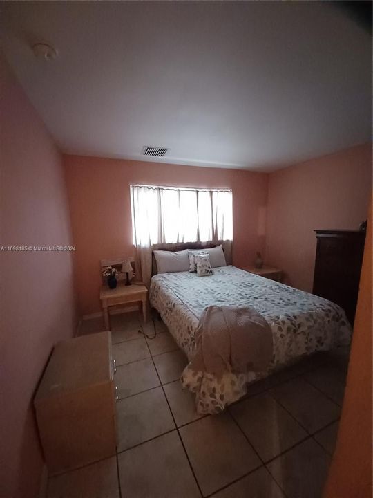 En Venta: $190,000 (2 camas, 2 baños, 1100 Pies cuadrados)