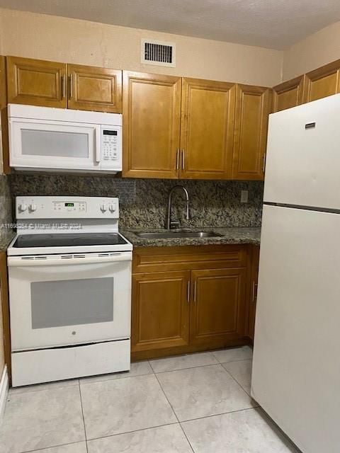 For Rent: $2,500 (4 beds, 2 baths, 1525 Square Feet)